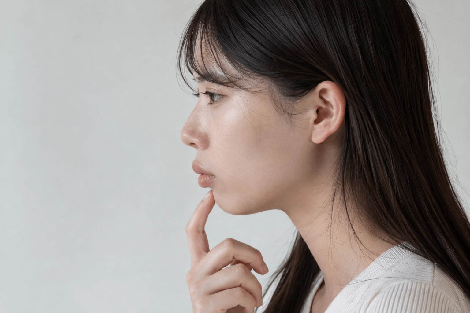 口ゴボ（上下顎前突）の状態をイメージした口元